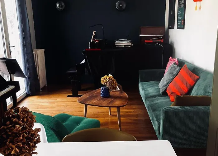 Cyrus House Δωμάτια σε οικογενειακή κατοικία *